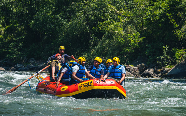 Himachal Tour Package rafting kullu